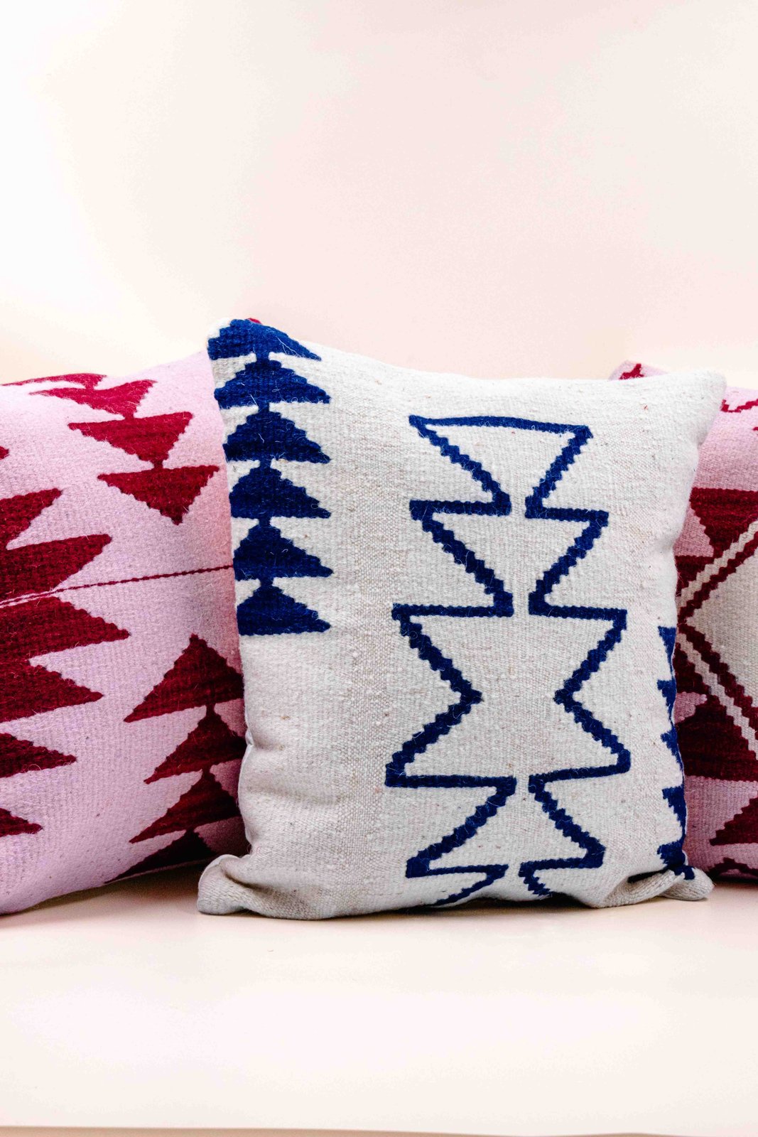 Kilim desenli kırlent