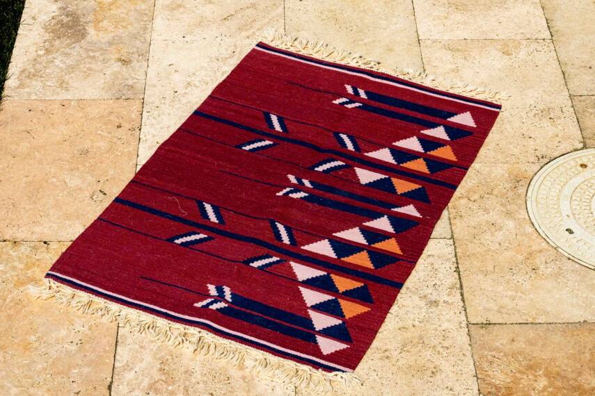 Bordo Ok Motifli El Dokuma Yün Kilim - 2