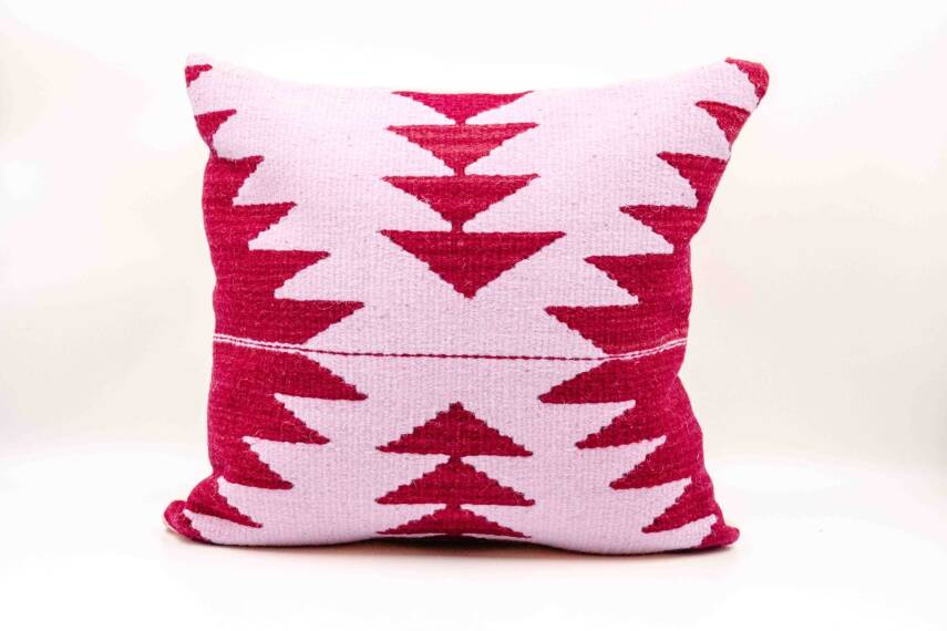 Pudra Bordo Üçgen Motifli Yün Kilim Kırlent Kılıfı - 1