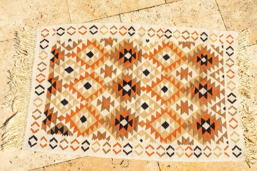 Toprak Tonları Geometrik Desenli El Dokuma Yün Kilim - 1