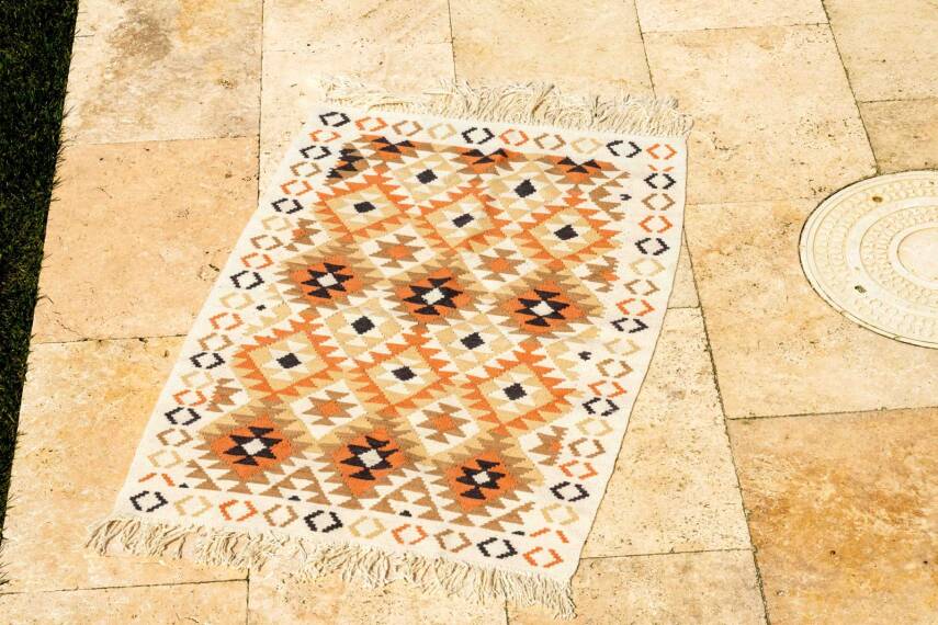 Toprak Tonları Geometrik Desenli El Dokuma Yün Kilim - 2