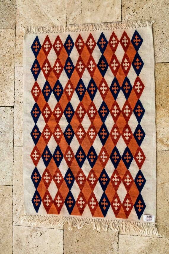 Turuncu Lacivert Baklava Desenli El Dokuma Yün Kilim - 1