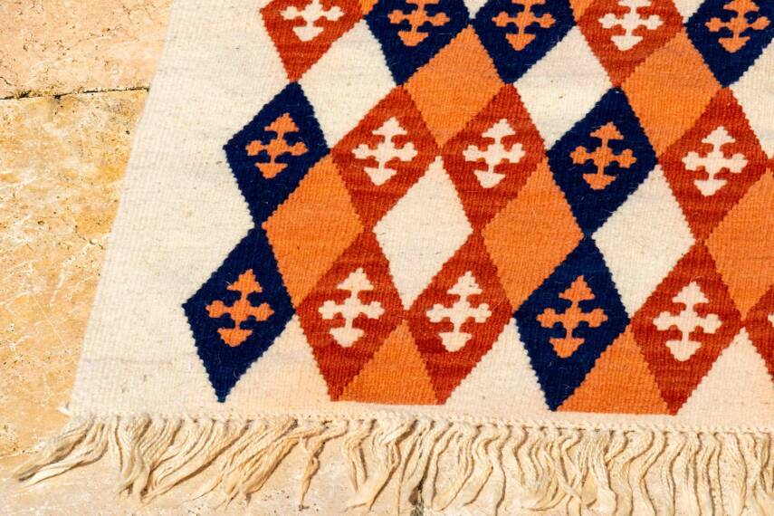 Turuncu Lacivert Baklava Desenli El Dokuma Yün Kilim - 4