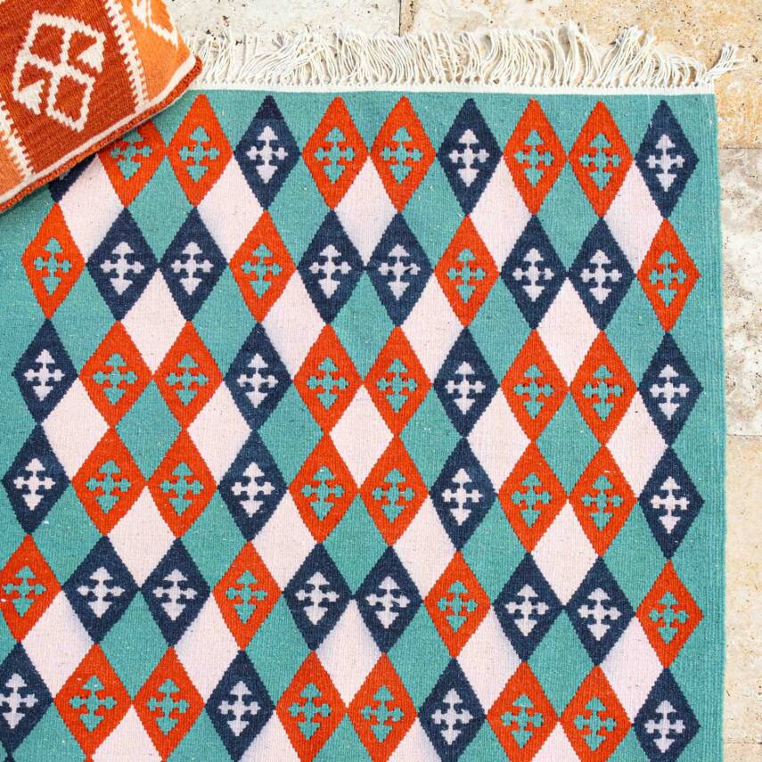 Yeşil Baklava Desenli El Dokuma Yün Kilim - 3