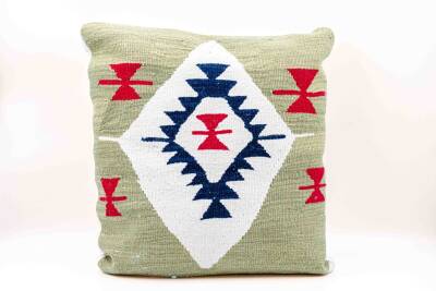 Yeşil Zeminli Göz Motifli Yün Kilim Kırlent Kılıfı